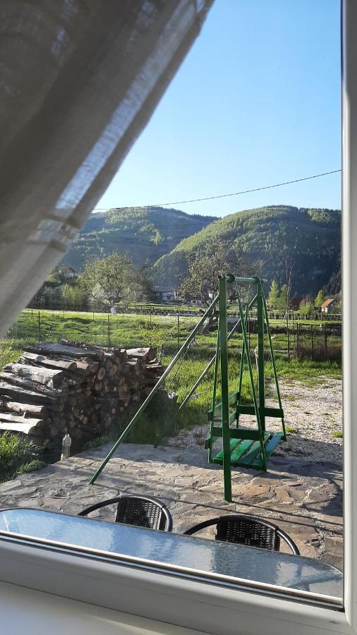 Casa In Curte La Zavate Villa Bran  Exteriör bild